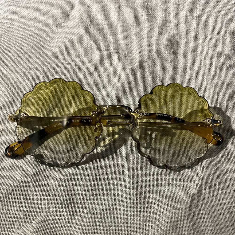 ❌SOLD❌ ⭐️ PRISTINE CONDITION ⭐️ Chloé round sunglasses - Picture 3 of 7